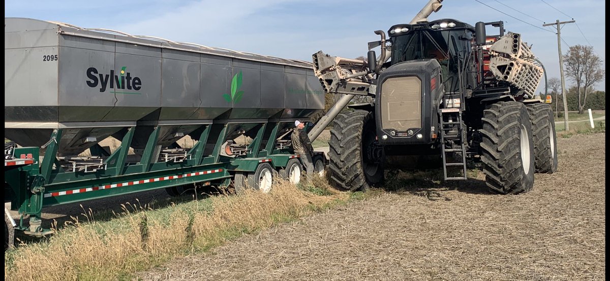 Bryan Stennett (@stennettbryan) on Twitter photo Lots of acres getting covered in the Blenheim and surrounding areas today. Had to bring in some reinforcements. Thanks to all who are helping us accomplish it! <a href="/SylviteAg/">Sylvite</a> <a href="/Courtney_Coxs96/">Courtney Cox</a> <a href="/deiddrewery/">Deidra Drewery</a> <a href="/Al_Shep10/">Alan Sheppard</a> <a href="/jordansisson9/">Jordan</a> <a href="/TDehoey/">Tom Dehoey</a> <a href="/nolanhogg13/">Nolan Hogg</a> <a href="/ArmacreFarms/">Chris Armstrong</a> <a href="/murdoch_steph/">Steph Myslik CCA-ON</a> Lots of acres getting covered in the Blenheim and surrounding areas today. Had to bring in some reinforcements. Thanks to all who are helping us accomplish it! <a href="/SylviteAg/">Sylvite</a> <a href="/Courtney_Coxs96/">Courtney Cox</a> <a href="/deiddrewery/">Deidra Drewery</a> <a href="/Al_Shep10/">Alan Sheppard</a> <a href="/jordansisson9/">Jordan</a> <a href="/TDehoey/">Tom Dehoey</a> <a href="/nolanhogg13/">Nolan Hogg</a> <a href="/ArmacreFarms/">Chris Armstrong</a> <a href="/murdoch_steph/">Steph Myslik CCA-ON</a>