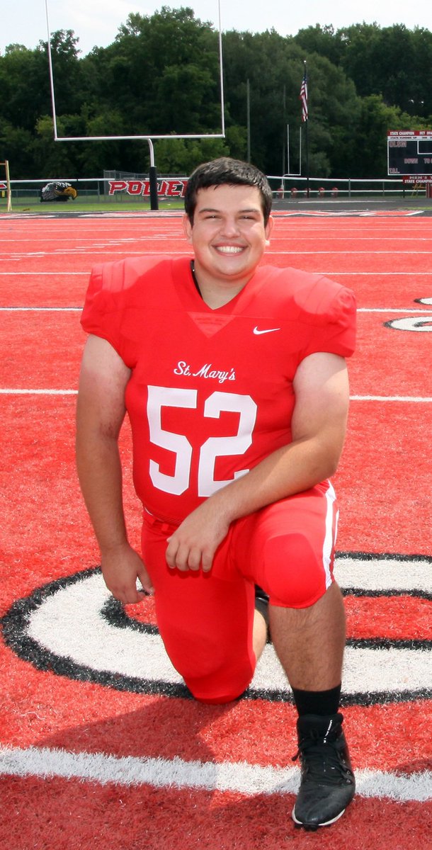 Orchard Lake Prep 2022 OG/DT Anthony Ozog is visiting Hillsdale this weekend.