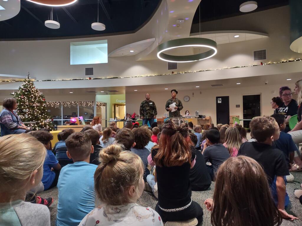 HudsonPrimary's tweet photo. First graders learning about Veteran's Day...from veterans!!!  Thank you Chef Vince and the first grade team for this amazing learning experience! https://t.co/SO75iw3ln9
