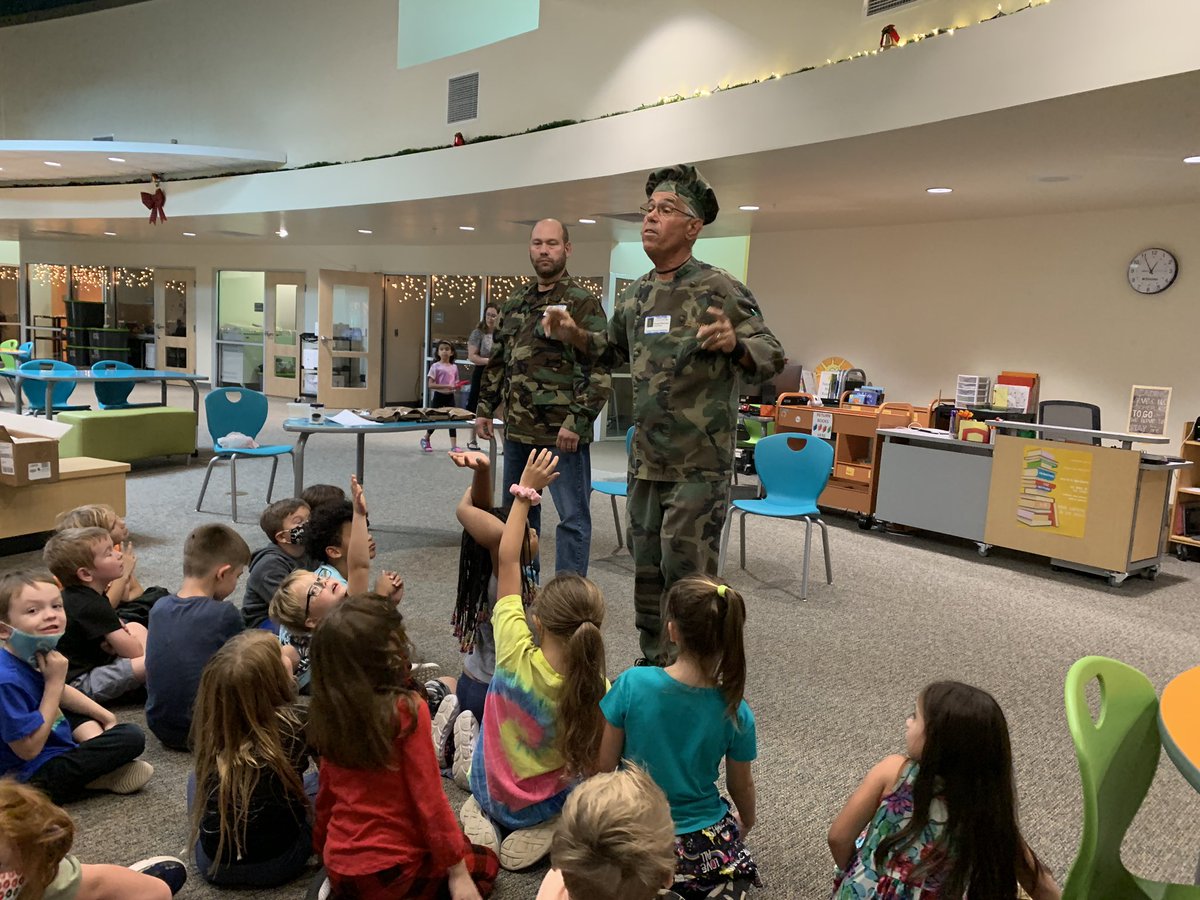 HudsonPrimary's tweet photo. First graders learning about Veteran's Day...from veterans!!!  Thank you Chef Vince and the first grade team for this amazing learning experience! https://t.co/SO75iw3ln9