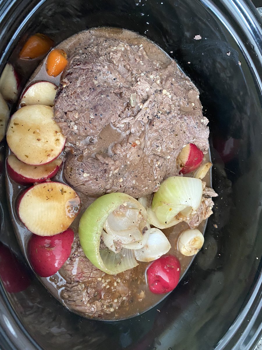 kcdoeboy53's tweet photo. My house smells so GOOD!!! #dadcancook https://t.co/NggEeGRp7X