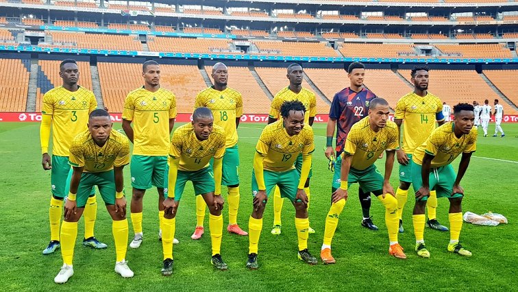 Soca263's tweet photo. South Africa🇿🇦 First XI Vs Zimbabwe🇿🇼
Williams (GK) (c)
Mobbie
Mashego
Ngcobo
De Reuck
Mokoena
Phete
Dolly
Tau
Makgopa
Hlongwane
#WCQ2022 #SAZIM https://t.co/xyrgNs5V9t