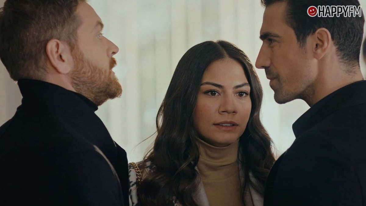 RecordingWords's tweet photo. Hoy a las 21,00h en @divinity_es nuevo capítulo de "MI HOGAR, MI DESTINO"
Serie que hemos doblado y mezclado en castellano en RECORDING WORDS.
Con #DemetÖzdemir y #İbrahimÇelikkol
#MiHogarDivinity11N
#RecordingWords #MiHogarMiDestino
@eldoblajecom
@doblajeandaluz
@tecomoaseries https://t.co/BrBVa5SWdd