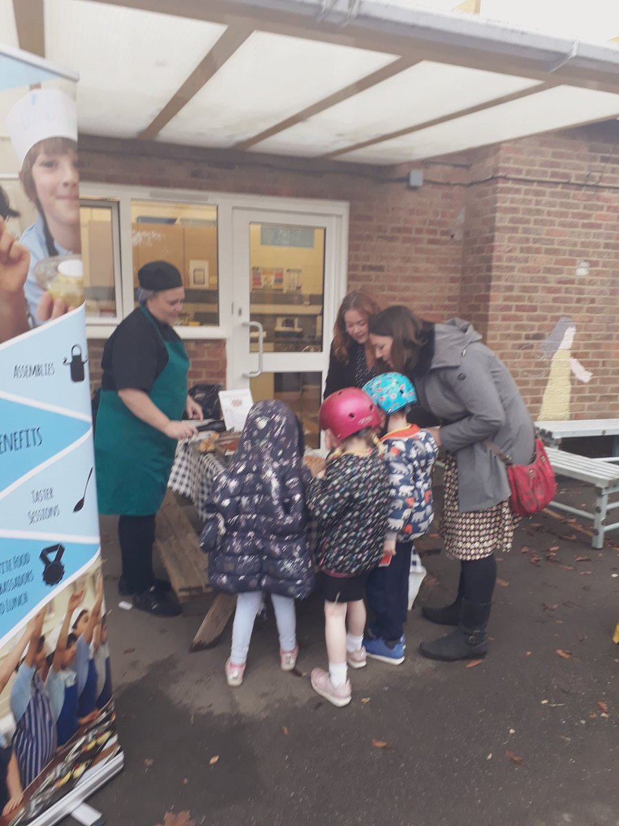 CarlisleInfant's tweet photo. Food tasting after school provided by our caterers Caterlink was a great success! https://t.co/gFge6qSyFw