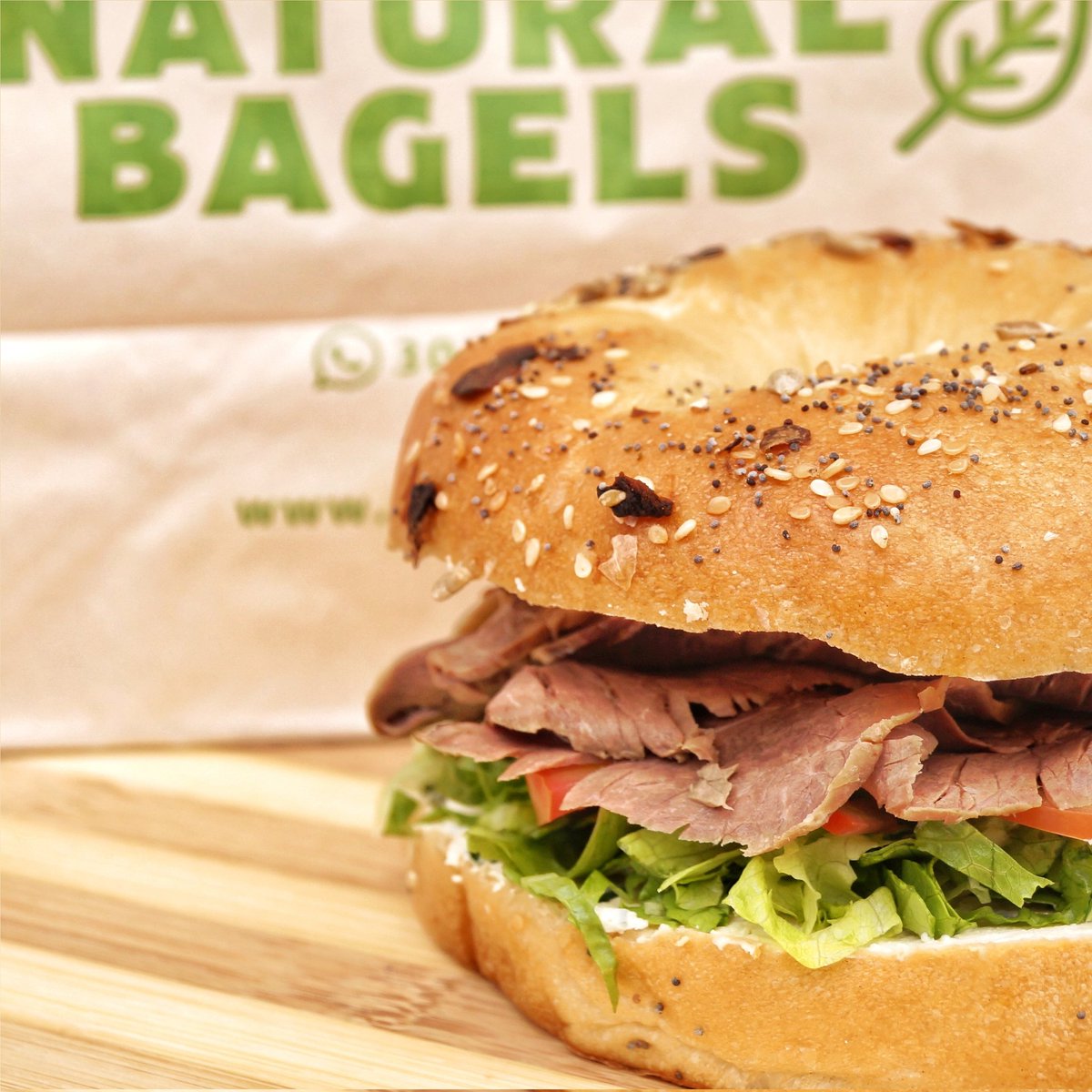 cual_estuplan's tweet photo. El mejor #sándwich de roast beef lo encuentras aquí! Pídelo para desayuno o brunch. #PideLocal Domicilios propios WhatsApp https://t.co/8ZRBKGaNSD Rappi https://t.co/wVkz8IrLTB #Bagels #bagel #restaurantesbogotá #bogotá

Vía @BagelsNatural https://t.co/DTbdnYwfZK