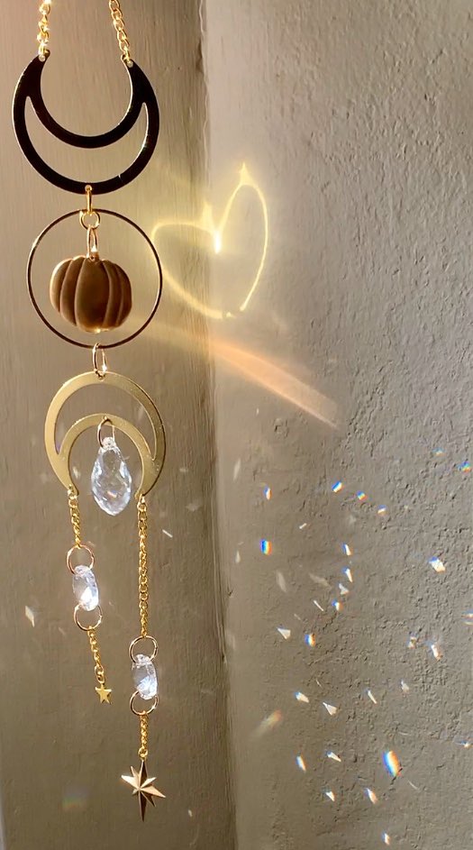 Dancing rainbows 🌈✨