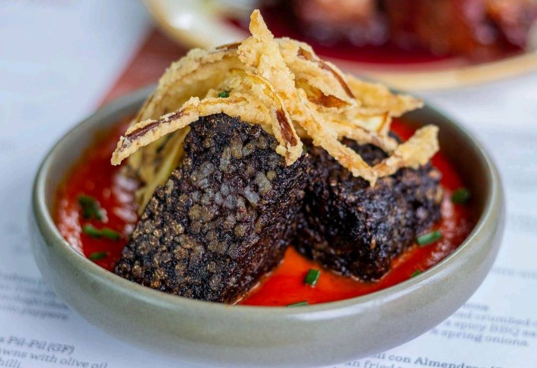 The weekend is near! 

Who has got their table booked with us this weekend!

Serving all our delicious tapas!

Who loves our Morcilla Al Jefe