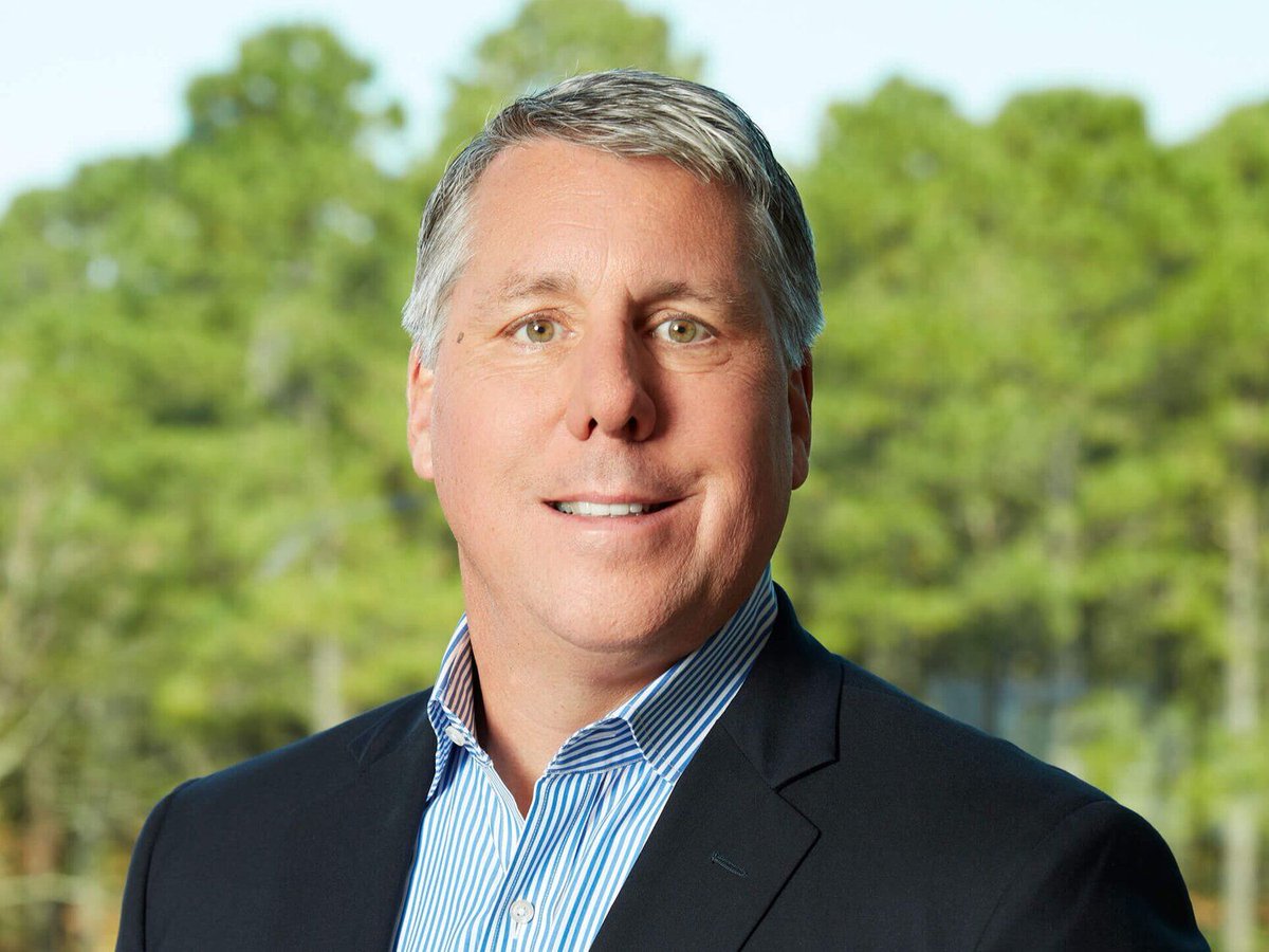 Looking for a way to create integrated dashboards for #Salesforce &amp; #HubSpot? Learn how <a href="/apiture/">Apiture</a> - a US-based fintech - used Dear Lucy to provide a unified view of sales across the business. buff.ly/3i1EpXs