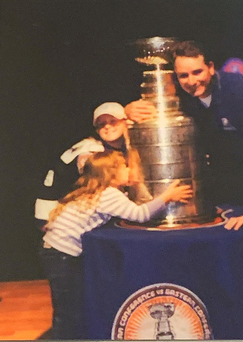 HannaHillhockey's tweet photo. @StanleyCup I think about this moment all the time #GoBolts #StanelyCup @HockeyHallFame https://t.co/Zrxxofk67V