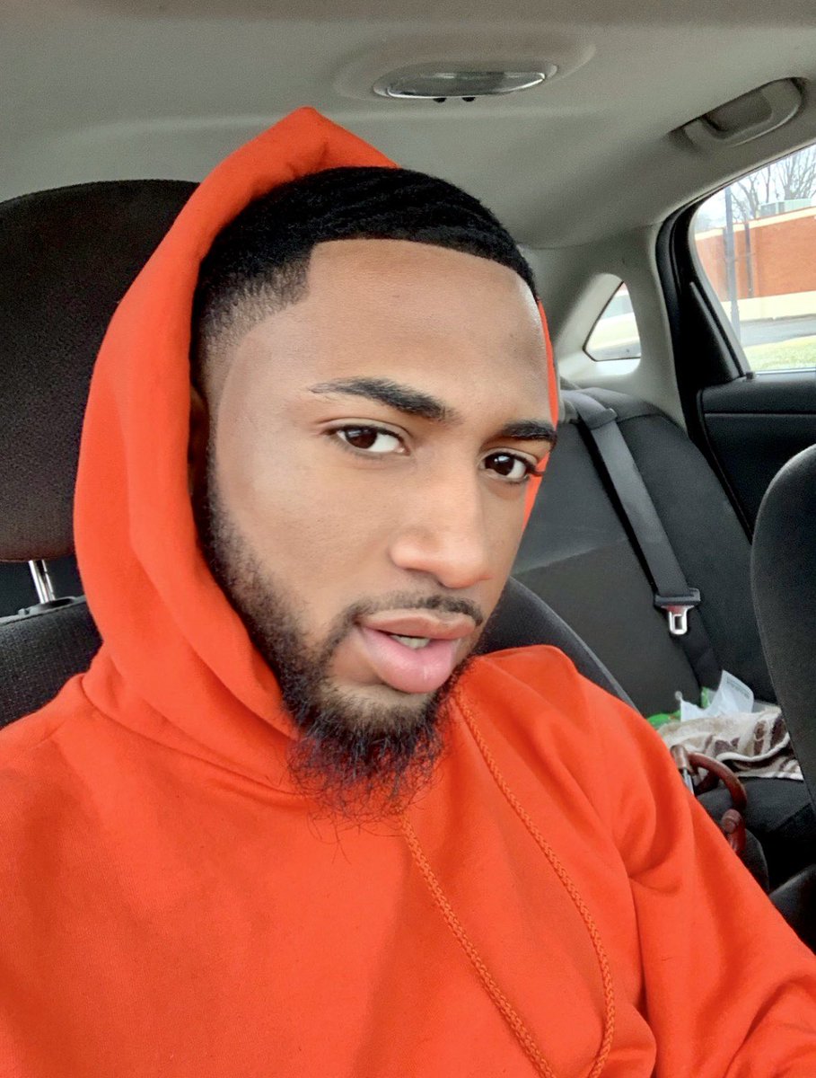 𝙍𝙄𝙀𝙇 tweet media