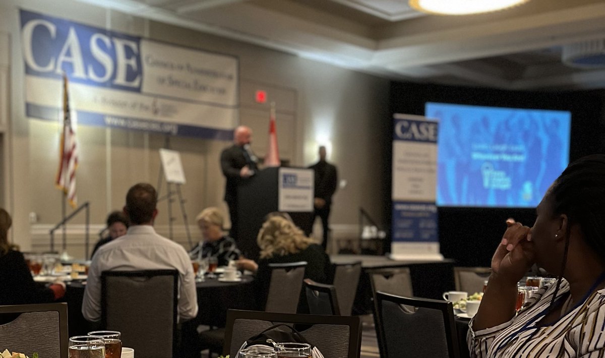 dr_karge's tweet image. #2021case getting under way! Love being w Sped Admin #cec #casecec ⁦@ConcordiaIrvine⁩ ⁦@ConcordiaSOE⁩