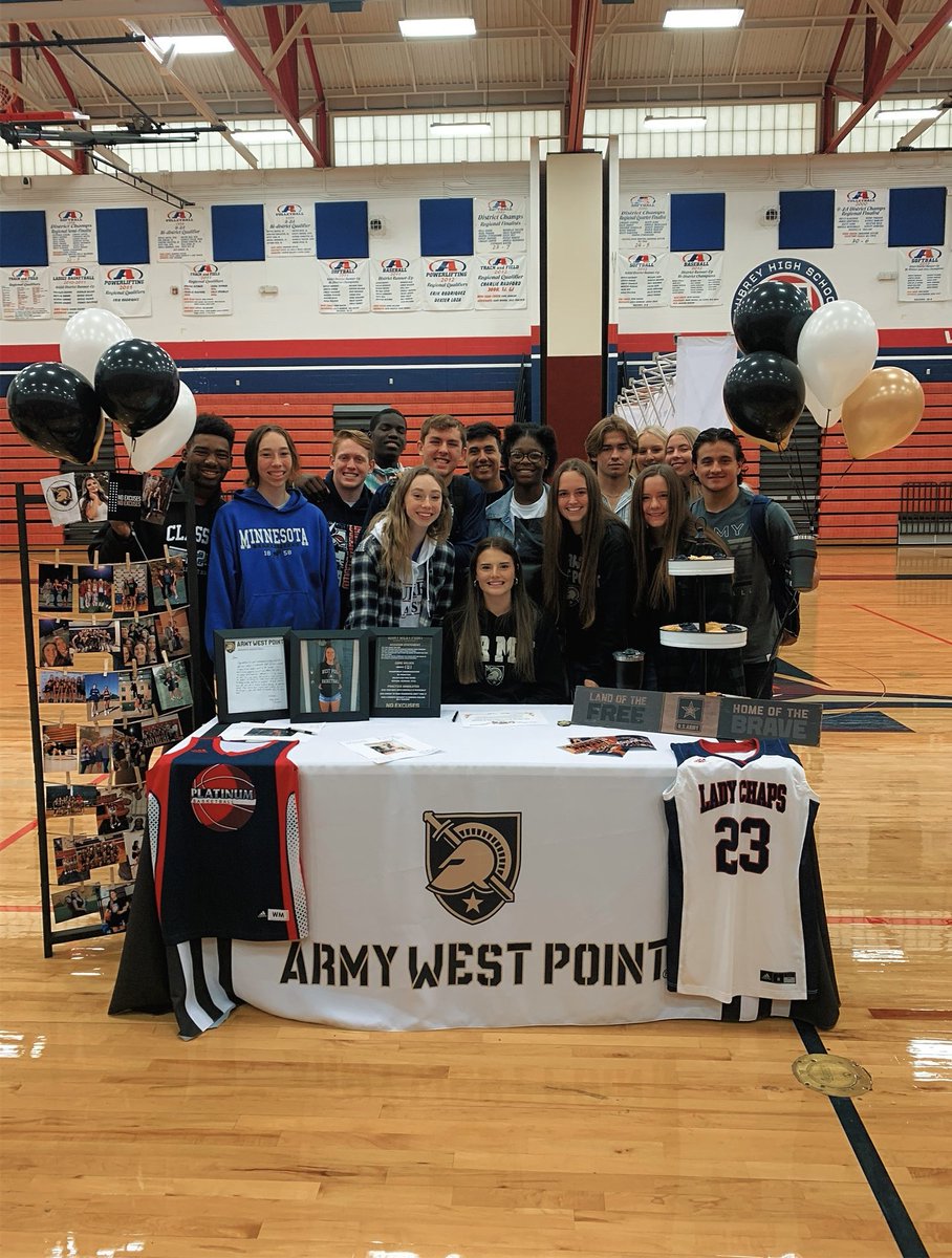 junerchatterley's tweet photo. it's official!! 1000%
committed to @ArmyWP_WBB 
so thankful to everyone who showed up yesterday &amp; has supported me throughout this journey!!
#nationalsigningday @Platinumbball @the_CoachWalker https://t.co/4uxMwGgY1w