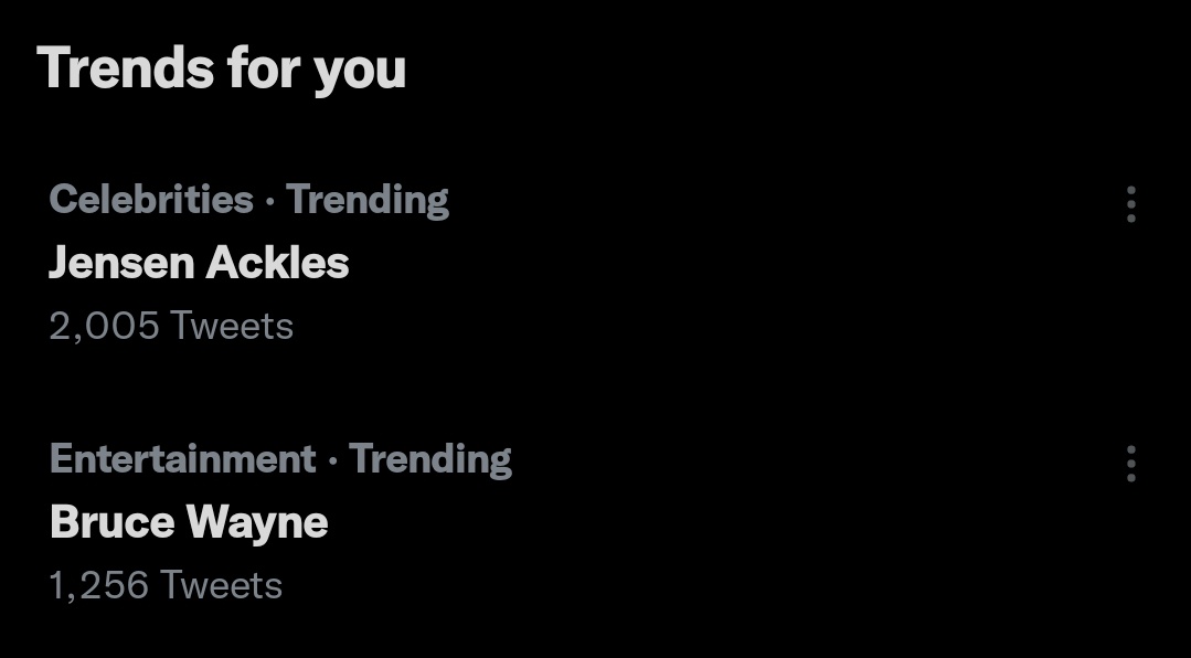 Look at that! 
Jensen Ackles and Bruce Wayne trending together 🦇
#thelonghalloween