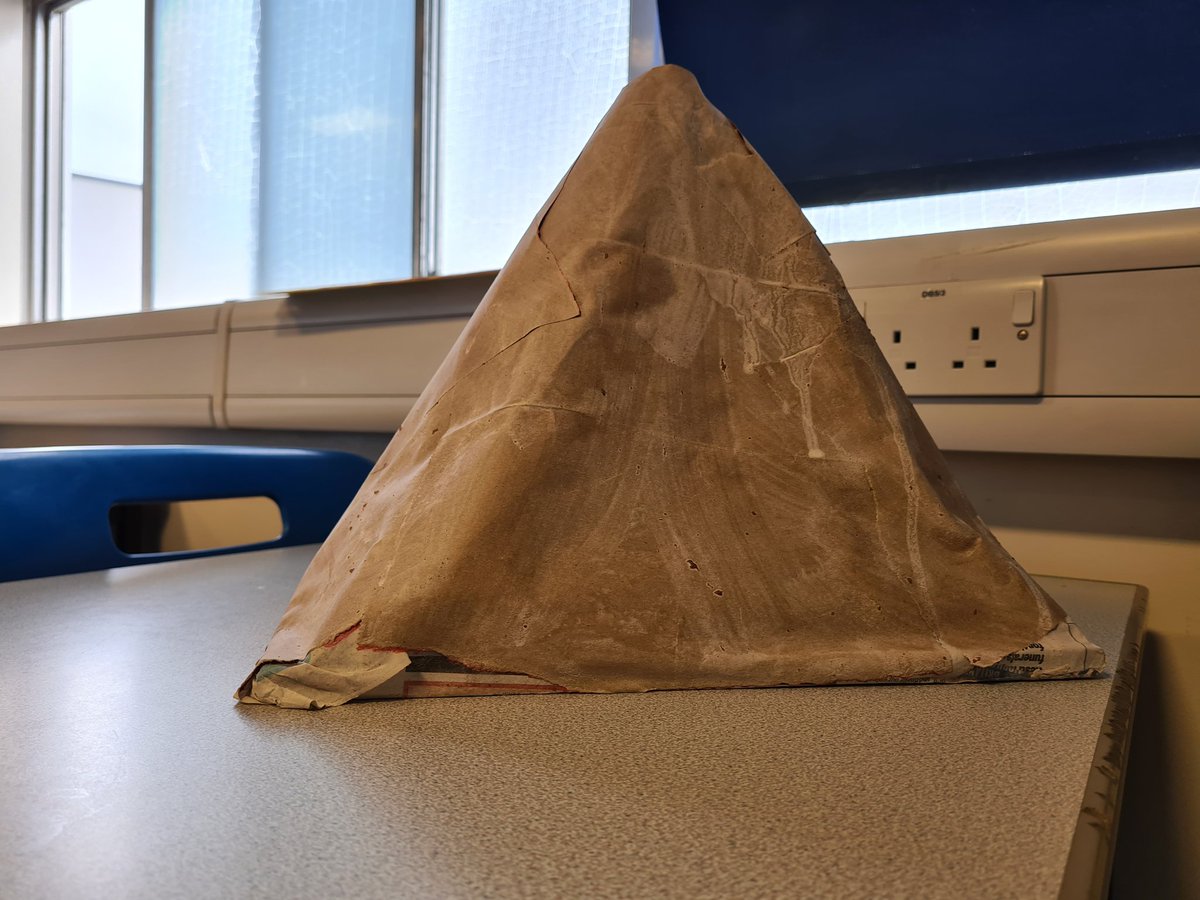 tch_geog's tweet photo. Geography lunchtime club students have made some volcanoes, excited for next week to see if we can make them erupt ☺️🌋
#geographyteacher #edutwitter https://t.co/UWZzTkq8sQ