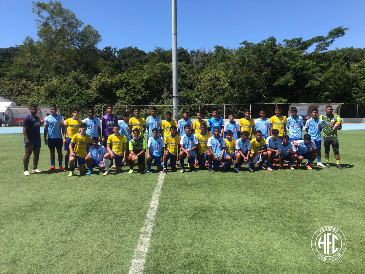 ⚽🅰🅼🅸🆂🆃🅾🆂🅾⚽
✅Victoria de nuestra U16 sobre la selección de veraguas 6-2
como preparación al torneo nacional.

#LaBerraqueraEnPROM