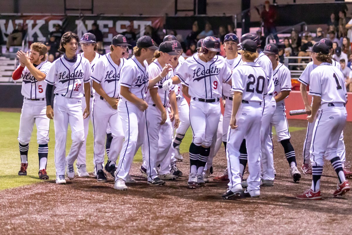 Tonight. 🌜
We celebrate the CHAMPS! 💍 

#WTD | <a href="/HeathHawksBB/">Heath Hawks Baseball</a> | <a href="/swinghard9/">Greg Harvey</a>