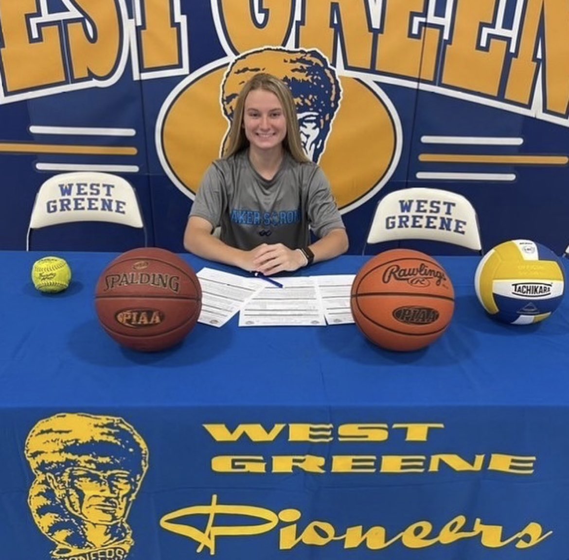 WGAthleticsPA's tweet photo. westpasports covered our alum, Jersey Wise, who is in her first year at Garrett College! Congratulations and we wish you the best of luck in your future! #PioneerAlumni @wgpioneers @westgreenegbb https://t.co/GtAlnYTjaU