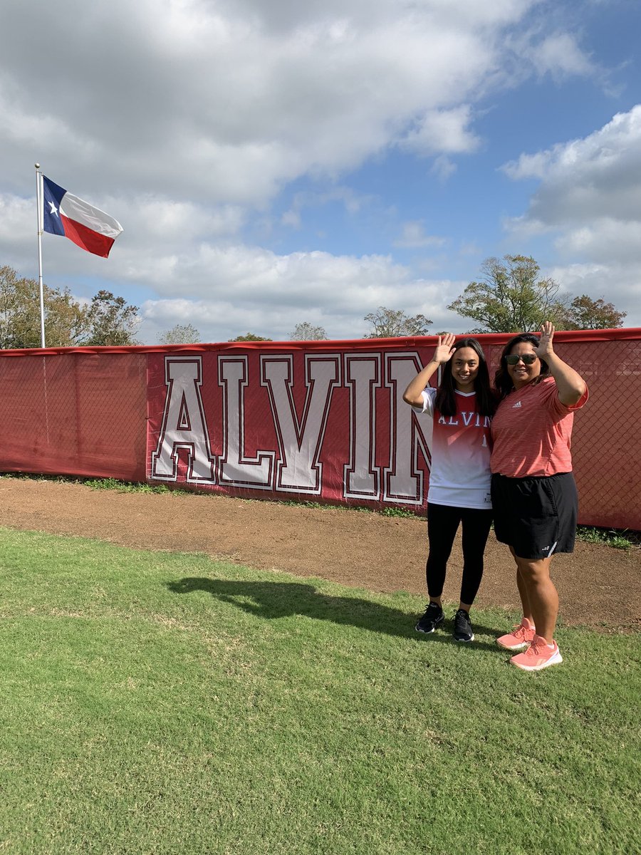 Celeste_1624's tweet photo. I am very blessed to announce that I have verbally committed to continue my education and softball career at Alvin CC. I would like to thank everyone who has been with me throughout this journey especially my parents, coaches, friends, and teammates. @_ECAthletics @_ECSoftball https://t.co/7MuxSgsUlu