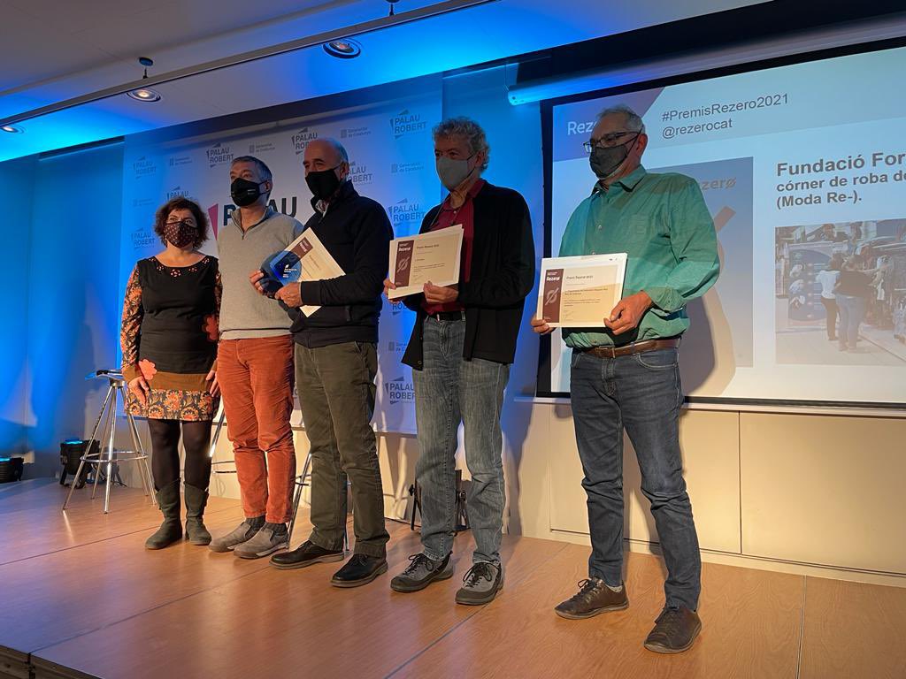 87_opp's tweet photo. Molt agraïts pel reconeixement rebut com a finalistes dels #PremisRezero2021 Felicitats a totes i tots els guanyadors!!! Seguim! https://t.co/zODCvYO313