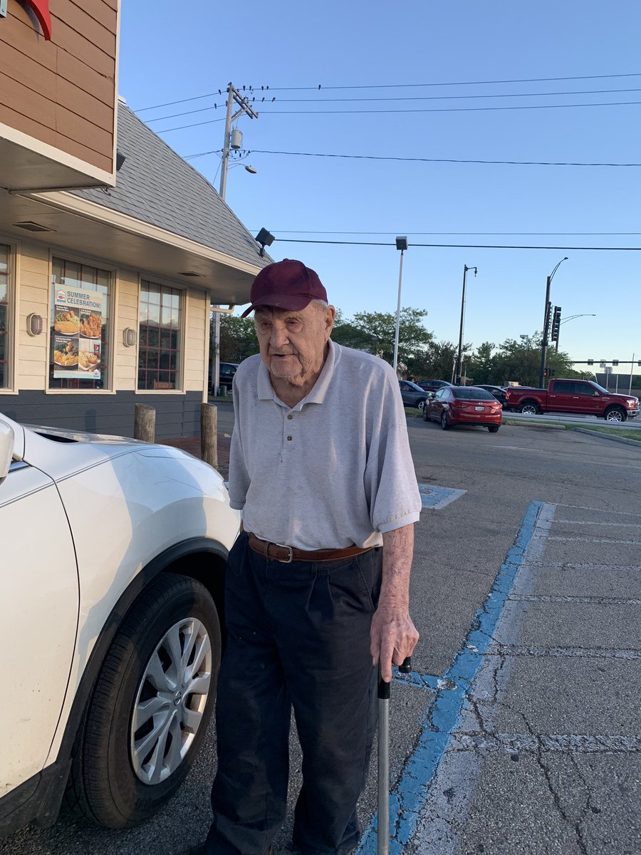 SallyMoore1234's tweet photo. Today, we lost a #WWIIveteran He just turned 97 and Served in the #AsiaticPacificCampaign on #USSCapeEsperanza &amp; #USSGrayson in the @USNavy 1941-45. #GodBlessOurVeterans https://t.co/I06LrE2vuT
