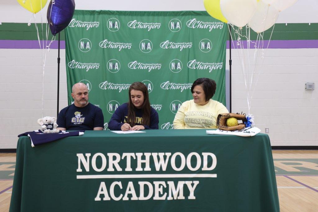 Officially a Ram!  @CIUSoftball <a href="/kami_meekins/">kami meekins</a>