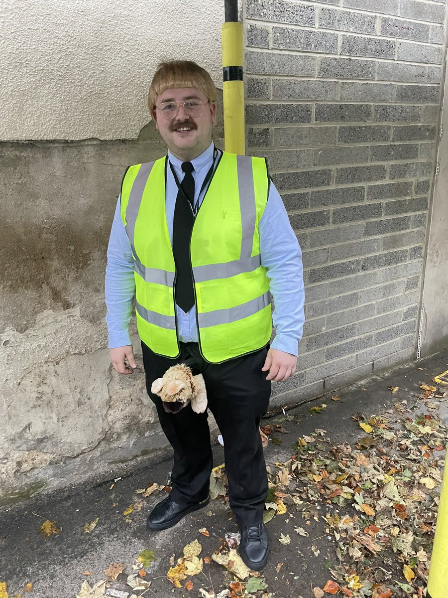 johnbownass's tweet photo. This years fancy dress for Blackpool What a weekend it was 🍺🍺 https://t.co/SMb0AB2YY1