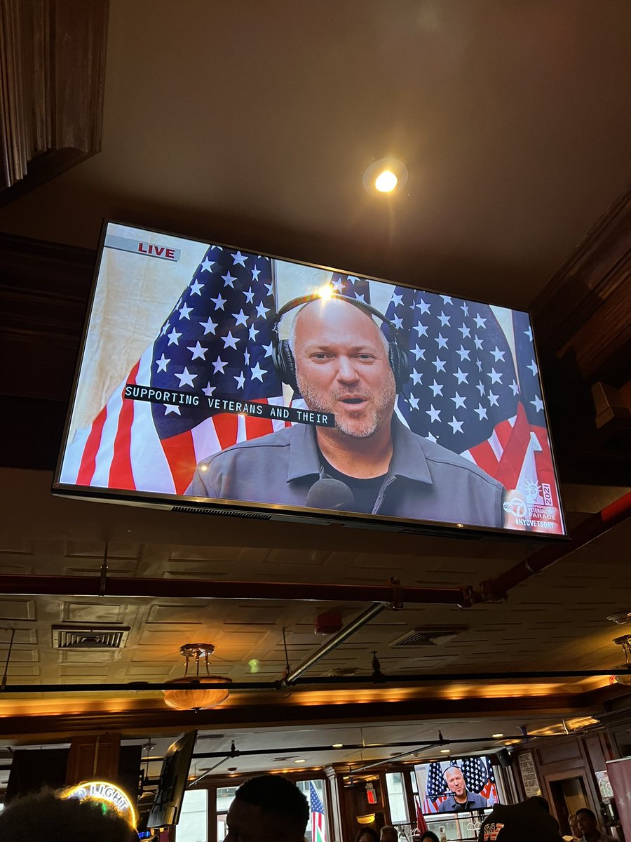 Larry Petrone tweet media