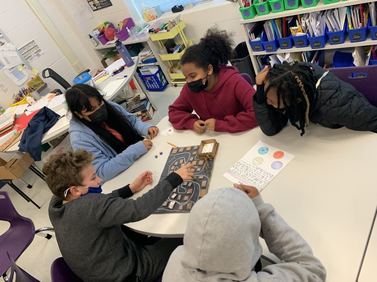 MsODea1's tweet photo. We welcomed Ms. Wilds 5th graders into class to play Galactic games.  Fun was had by all!  And some learning, too! 😜 https://t.co/ct2YAtXk6f