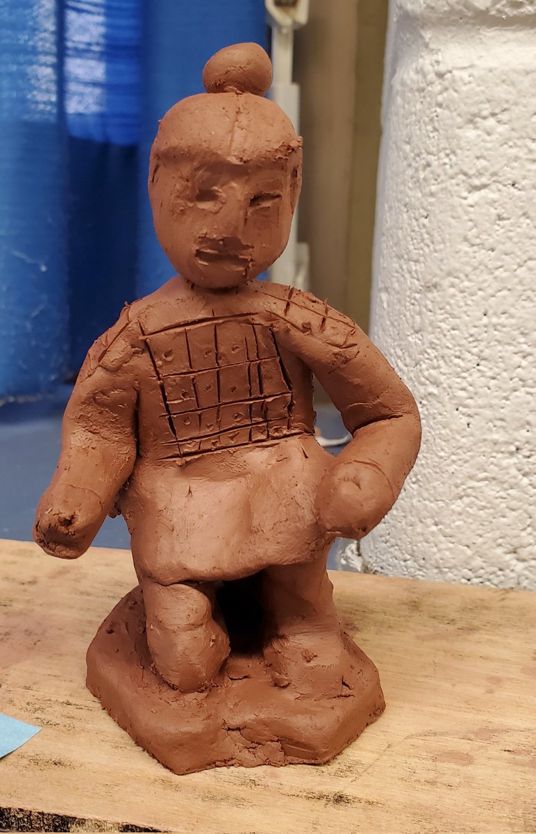 OakVisual's tweet photo. Grade 9's sculpting terracotta warriors.  They learned about the terracotta army that was created in 246 BC by Chinese Emperor Qin Shihuang and then created one of their own.  Great work Oaks! 👏 https://t.co/32zaQcKrBG