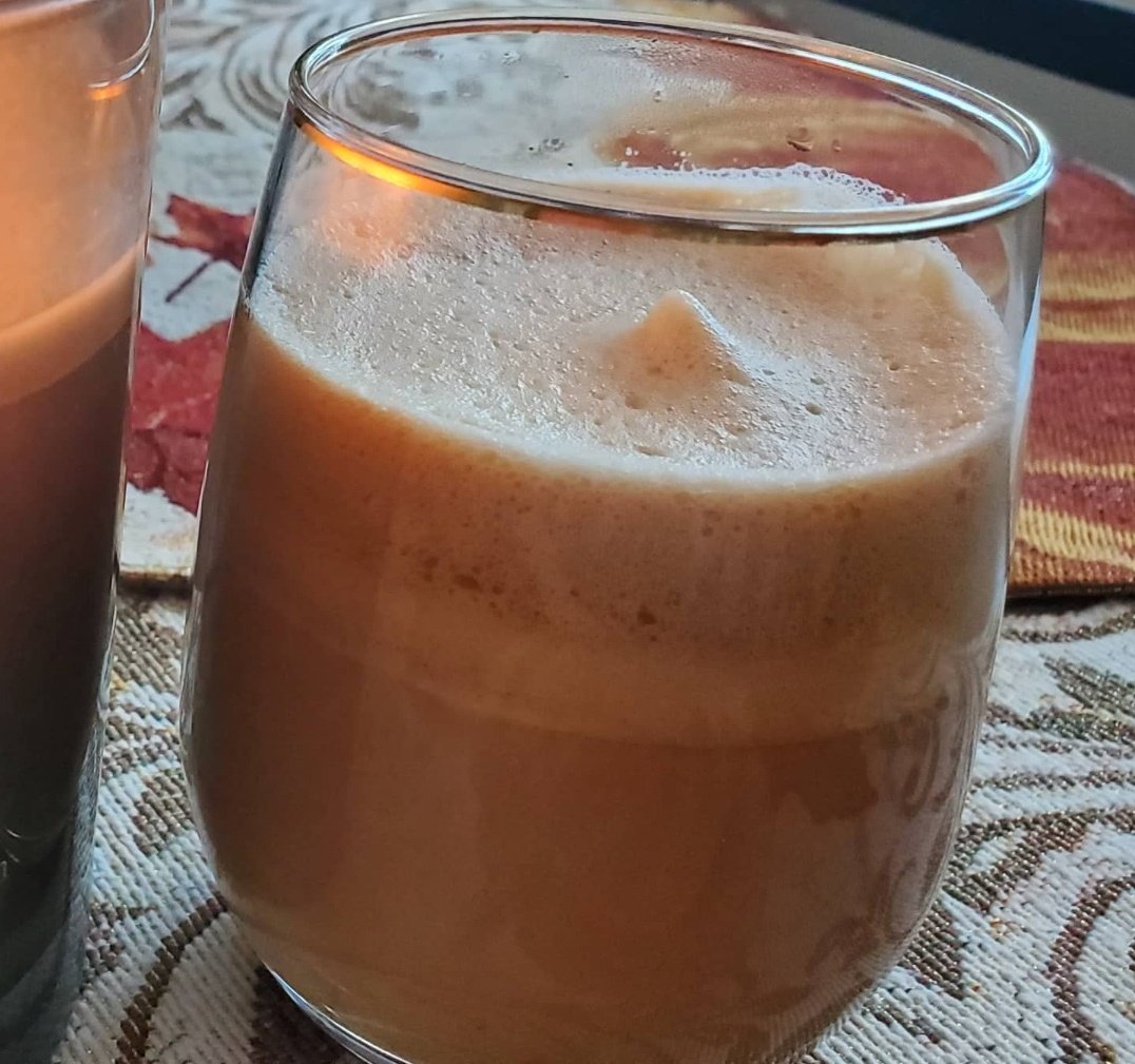 MarilynC72's tweet photo. El café de la tarde ☕😌
#Nespresso #ForestBlack #CoffeeLovers
@NespressoUSA
@maver23 @Ojos_brujos00 @MilRamosYoga @SHAZIVE @millielefranc40 @Javy_otero @fwpipo @fernandcoke @El_Tio_Cepi https://t.co/iY73hy3dDn