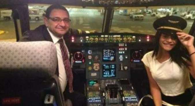 portalR7's tweet photo. Filha de piloto de avião de Marília Mendonça sofre ataques na web https://t.co/Oxk5F7oMsk https://t.co/g7OKvGwJhm