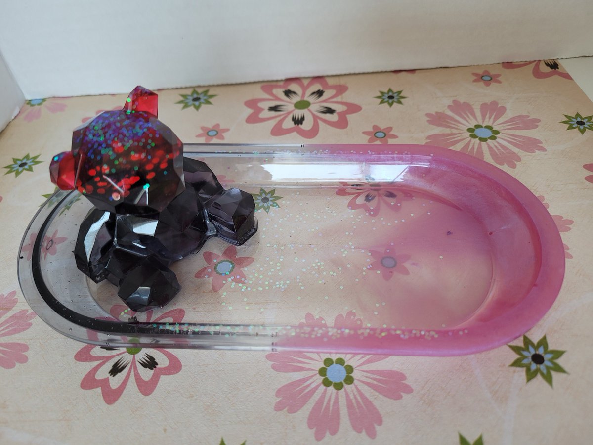 ResinSharon's tweet photo. Excited to share the latest addition to my #etsy shop: Jewelry Tray with Bear, Pink Tray, Black Bear, Animal Ornament, Vanity Tray, Resin Tray and Bear, Perfume Tray https://t.co/URqmTY0htc #black #pink #bedroom #contemporary #trinketdish #resincrafts #resinart https://t.co/QDSPStaOq8