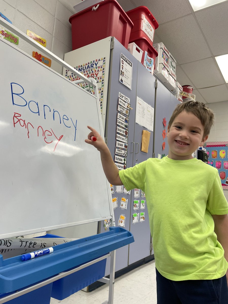 prekpalms's tweet image. Today we practiced writing our names and identifyinganf circling letters in our poem “A Tree My Size” #treestudy #laceypop #namepractice