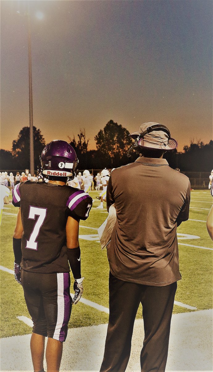 pfhsathletics's tweet photo. The Panther FB team was proud to have two seniors named All-Potomac District second team; Austin Noelle as an offensive lineman and Neil Ghadiali as a defensive back.  Congrats gentlemen!! https://t.co/HzEh59dor9