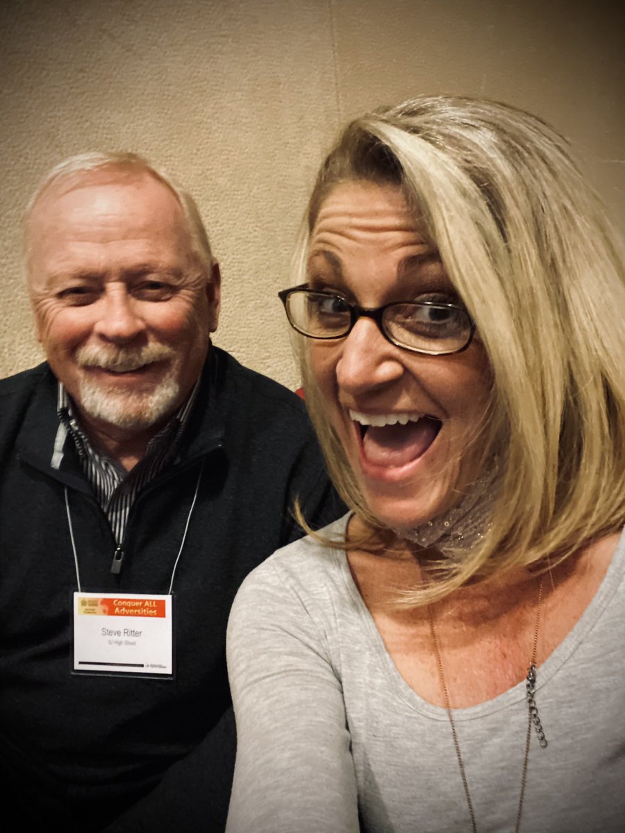 JoAnnaKaiHack's tweet photo. #creative #conqueralladversities ISCA Conference fun! https://t.co/uxCZG8Jj1N