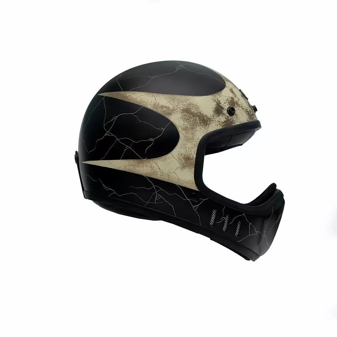 ab3nkz09's tweet photo. Limited edition Trooper-X9 helmet custom painting with crack motive. 

Contact our shopping assistant to make it one for you.
_
#bobbers #bobberporn #bobberheads #bobbersnchoppers #chopperlife #choppershit #chopperswapper #bratstyleindonesia #bratstylebobber #bratstyleitalia https://t.co/ypmjOrOOkN