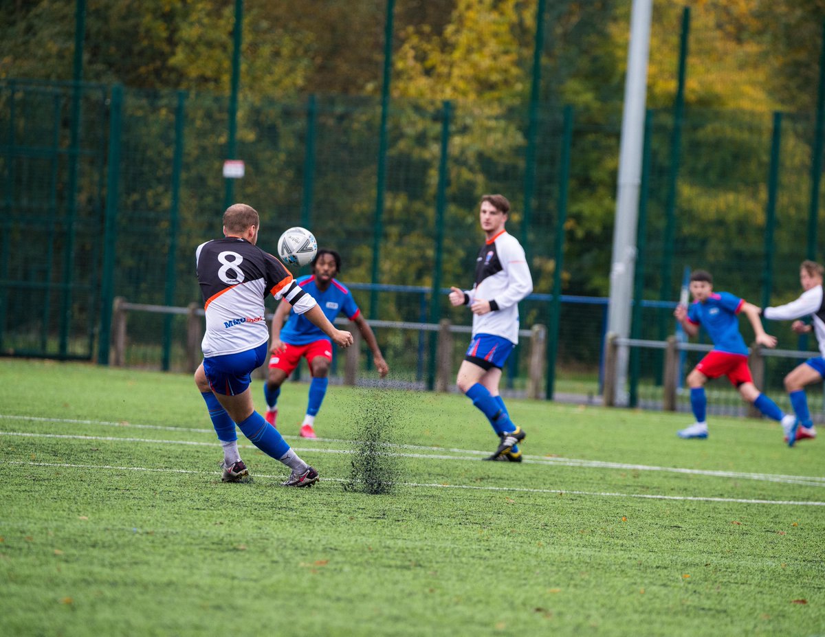 northernquota's tweet image. Two for Carr as #ManMet thrash #UCFB and progress to the third round in the Northern Conference Cup with an amazing 6-1 win!🏆

Read the full match report⬇️
bit.ly/3F7BQLT