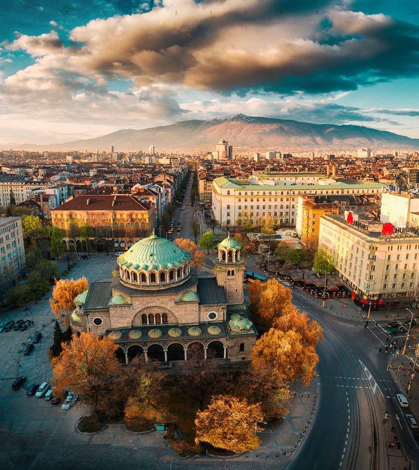 YKesarova's tweet photo. Sofia, Bulgaria 
Georgi Hadjiiski Photo &amp; Cinematography https://t.co/FHFWxfXxc6