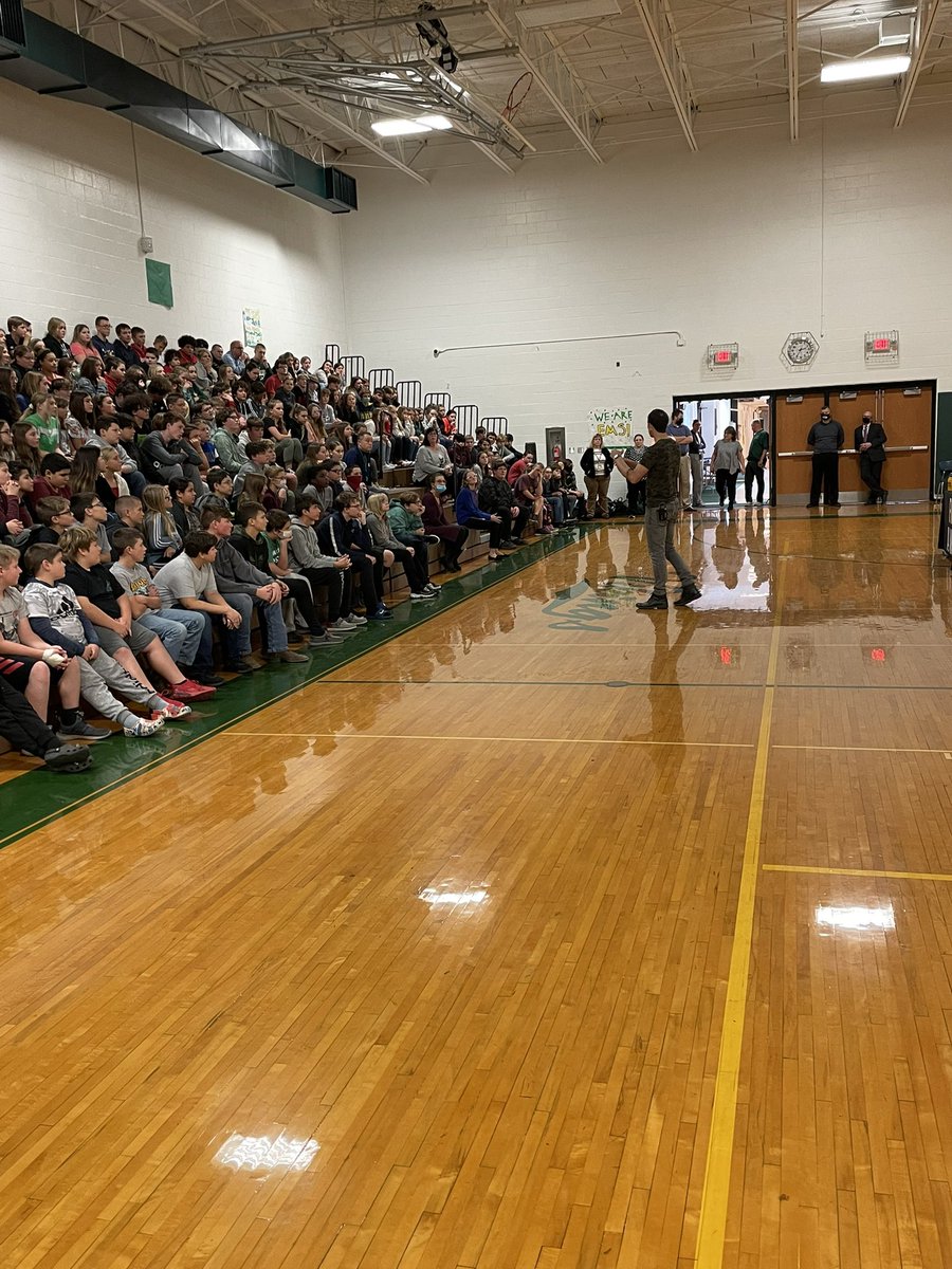 TheBradHurtig's tweet photo. Great day speaking at Evergreen MS in Ohio! And quick shout-out to Redwood & Los Cerritos middle schools in California. It was sweet hanging out with you virtually!
Find A Way > Mindset > Adapt > Persevere.
You got this!
#FindAWay
#schoolassembly
#virtualassembly https://t.co/5pyuR2lea4