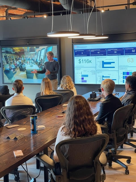 Wildwood_Sports's tweet photo. Photos from the trip to Philadelphia to visit alumnus Rob Morier. The students took a tour at Independence Hall. The students went to visit a company Rob works with named Dakota. Dakota  had over a dozen employees speak about college, internships, career options and life lessons. https://t.co/VP84p47dms