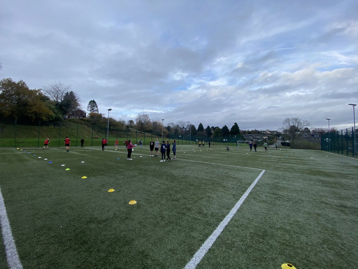 MrMacEachernPE's tweet photo. S3/4 sports leaders leading sessions in Ultimate Frisbee and Touch Rugby! What a great bunch! 🔵⚪️ https://t.co/yoHa6ZwTtm