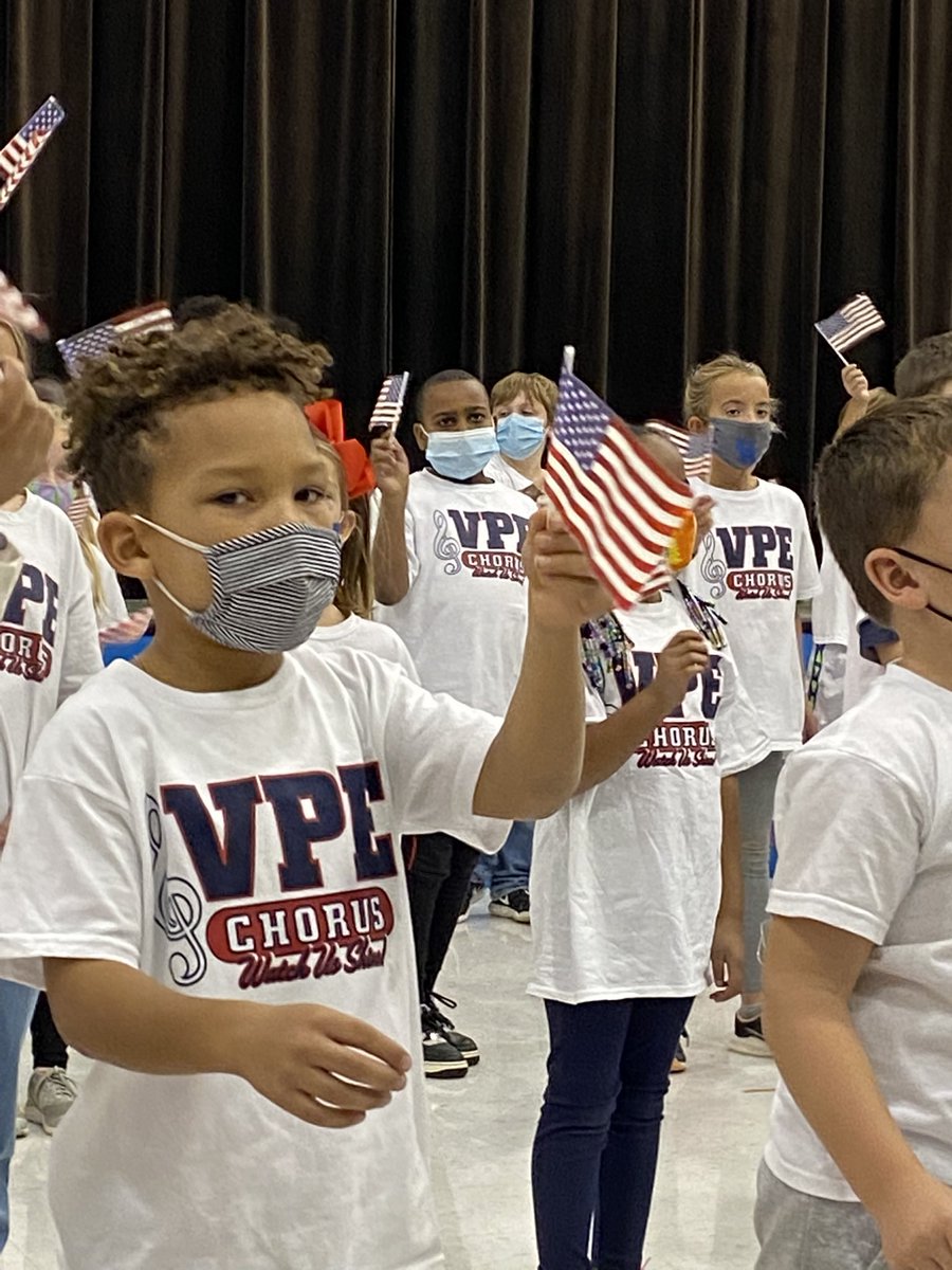 vpepatriot's tweet photo. Honoring veterans today. Thank you for your service! #WatchUsShine #VeteransDay2021 https://t.co/1VrhcR7fAm
