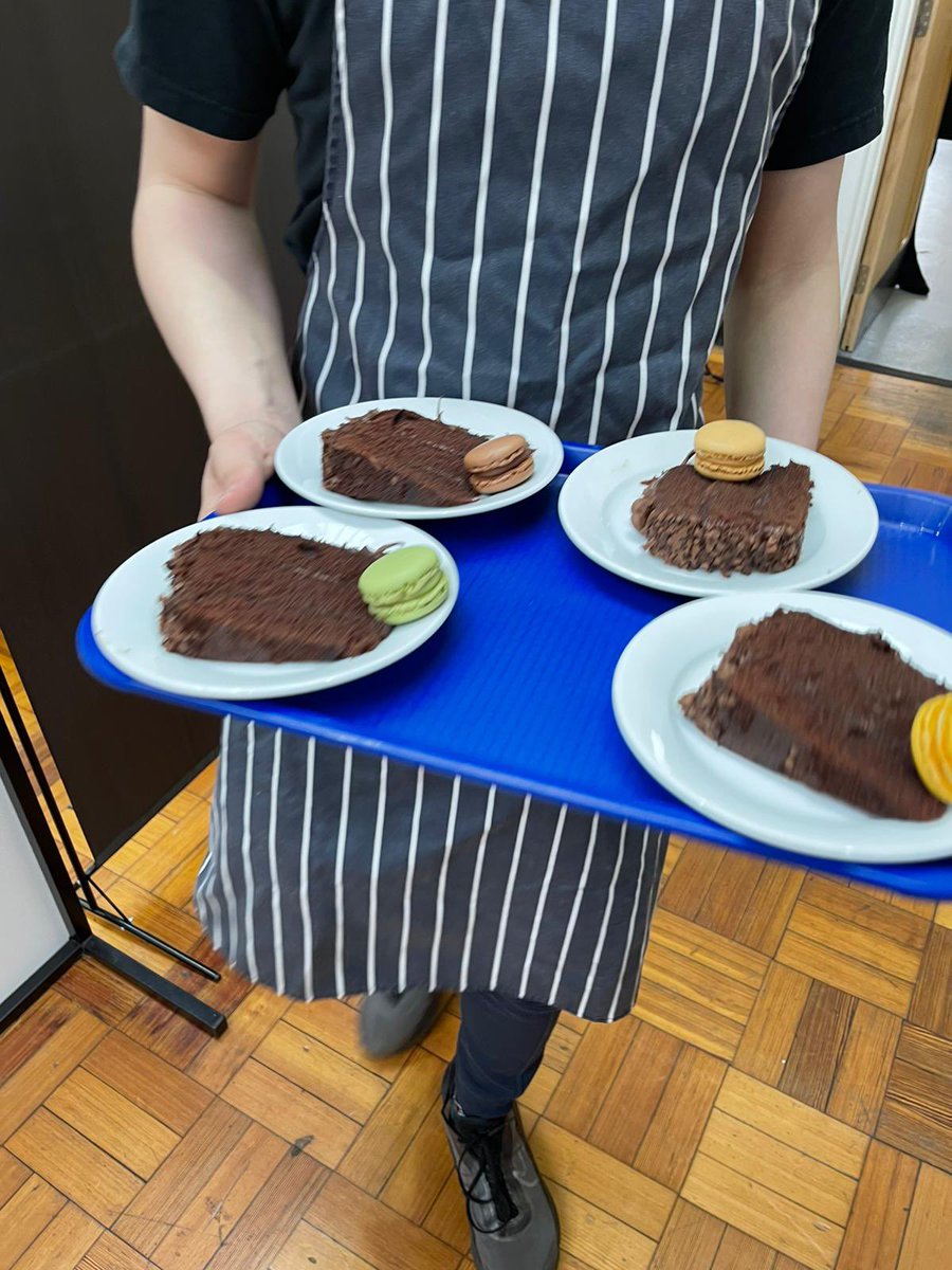 Our Yr 10 pupils enjoyed a 3 course meal which was prepared, cooked and served by our Year 11/10 Food Tech and Travel&amp;Tourism pupils. You know that moment when you burst with pride at what your pupils achieve? That was us today #PRU <a href="/CCACookery/">CoalCloughAcademyCookery</a> @Head_CCA <a href="/DeputyHead_CCA/">Chris Whittaker</a> <a href="/CG_PRU/">CE</a>