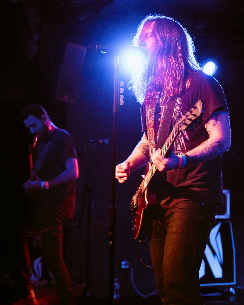 Sun & Flesh tweet media