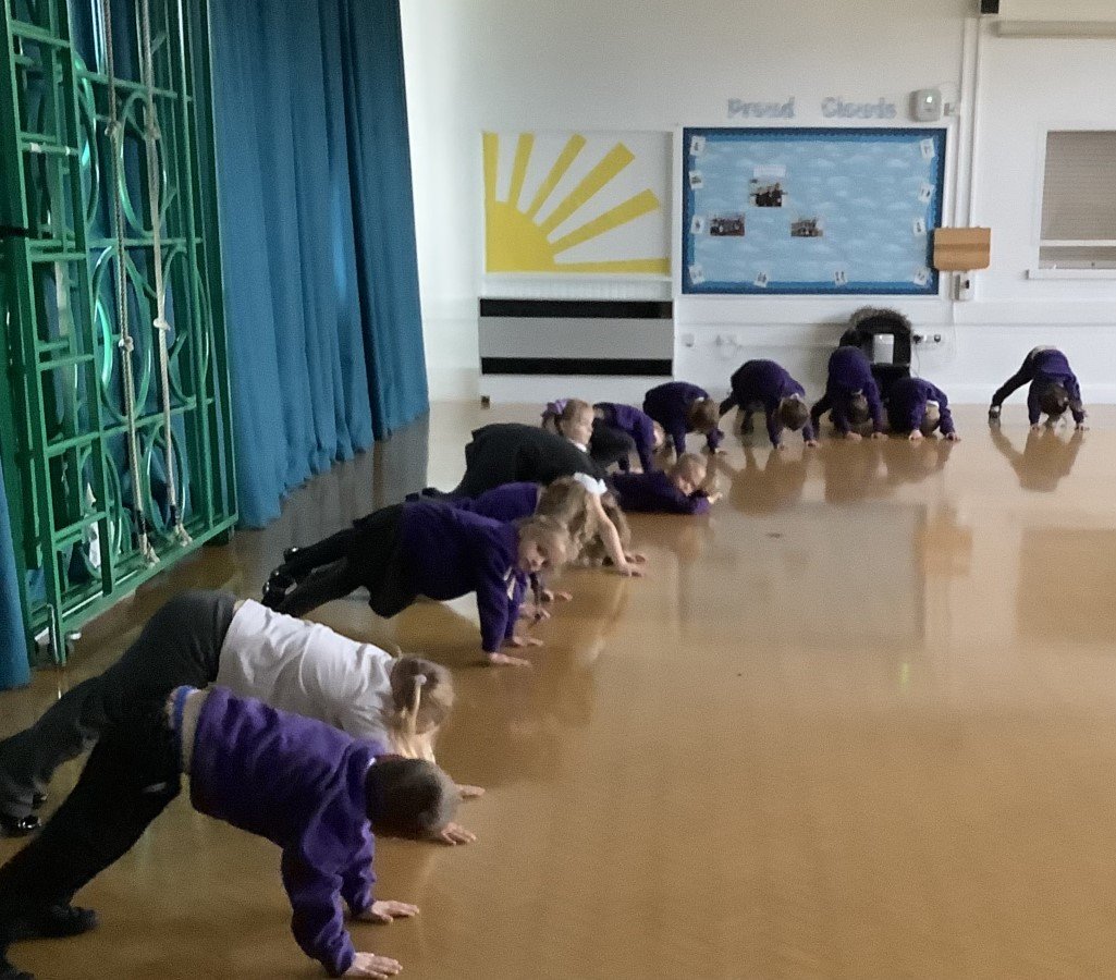 SkegInfantAcad's tweet photo. The children in Reception loved their introduction to yoga this week. The children amazed us with their flexibility, their listening skills and their calm approach. #GATactive https://t.co/1TYDGG9wPr