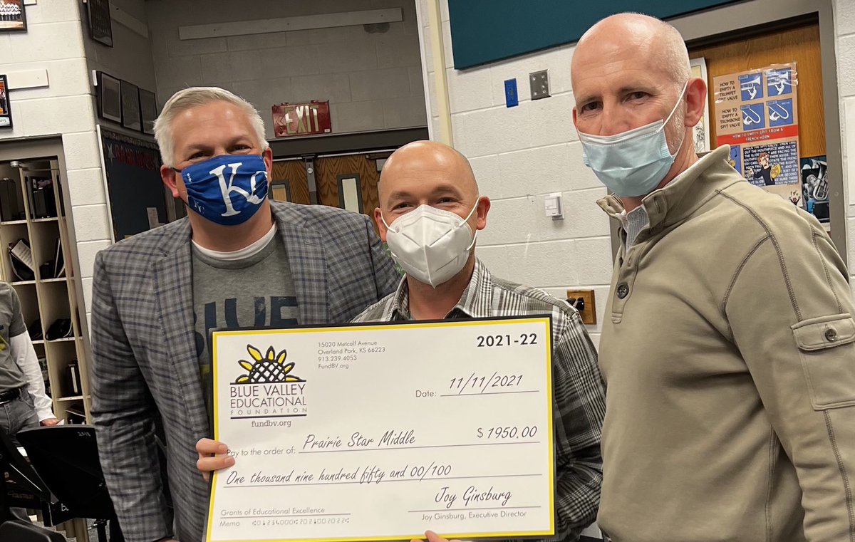 PSMSBand's tweet photo. WOW! Thank you to the @BVEdFoundation for the very generous grant!  Our students will really benefit from this, and make PSMS Band even stronger! Thank you for supporting @BVFineArts! https://t.co/pIIr7s1GXZ