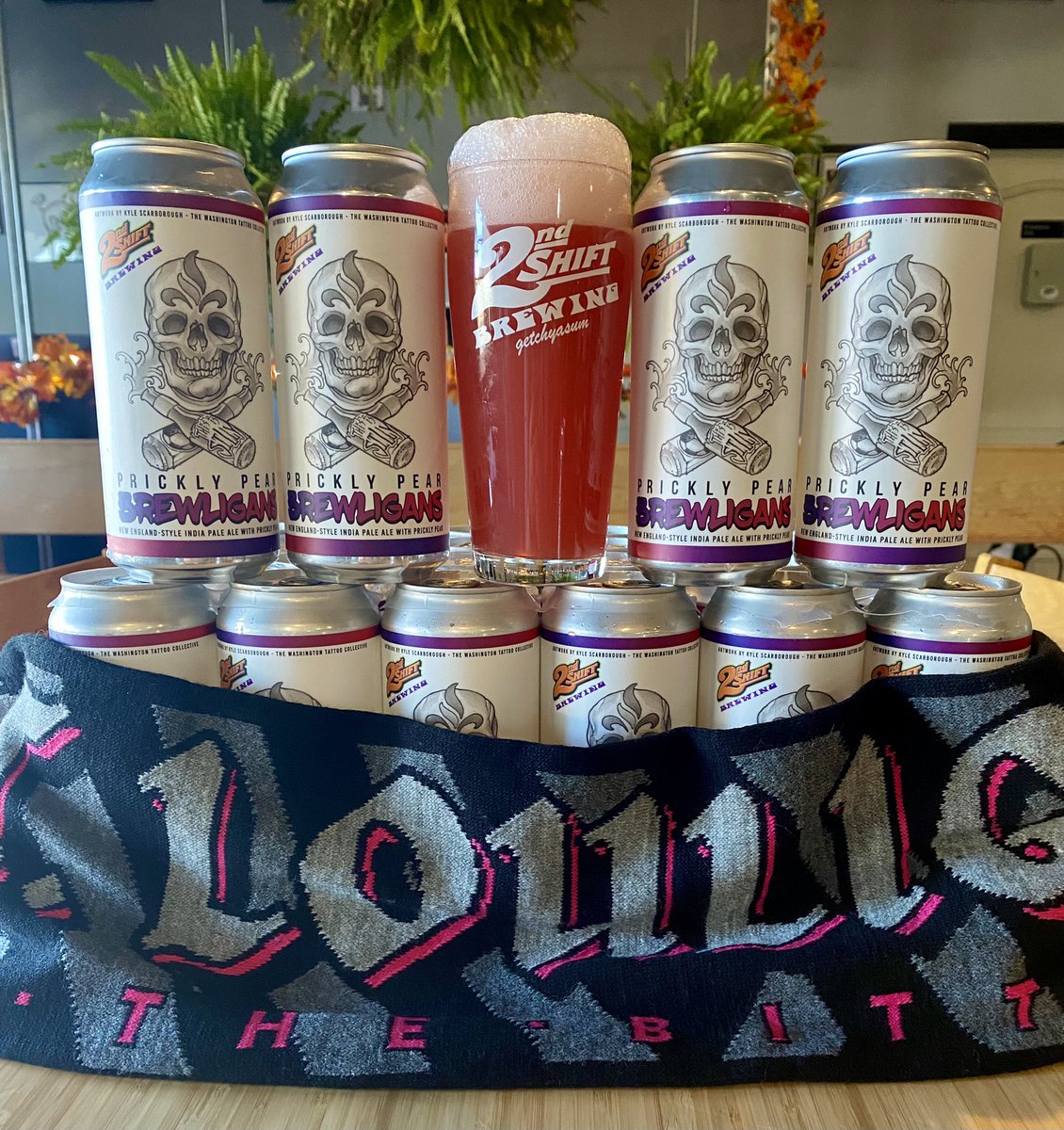 2ndshiftbrewing's tweet image. ❤️ 𝐂𝐢𝐭𝐲 𝐑𝐞𝐝 𝐁𝐫𝐞𝐰𝐥𝐢𝐠𝐚𝐧𝐬 ❤️

It’s no secret that the @StLouligans are one of the best soccer supporting clubs period. They’re fiercely passionate about this community, each other and all things soccer ⚽️