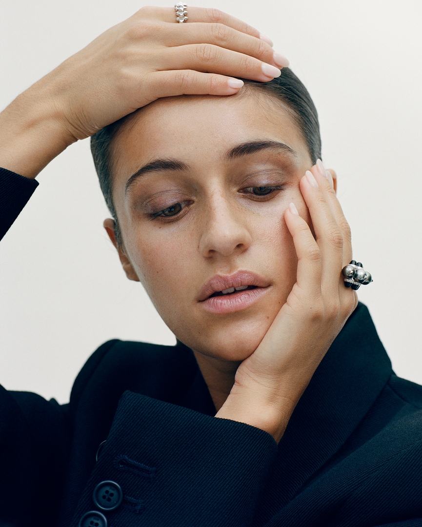 teni 🦋 on Twitter: "RT @JosphineMamdouh: Anya Chalotra for EXIT Magazine."