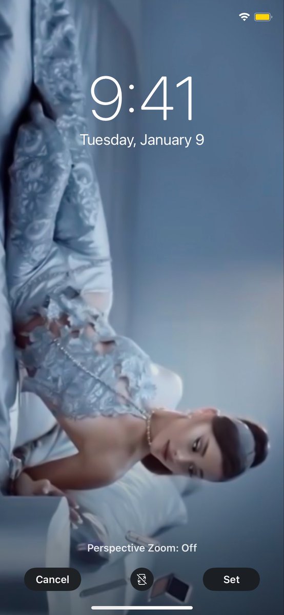 ariana locks ˚* tweet media