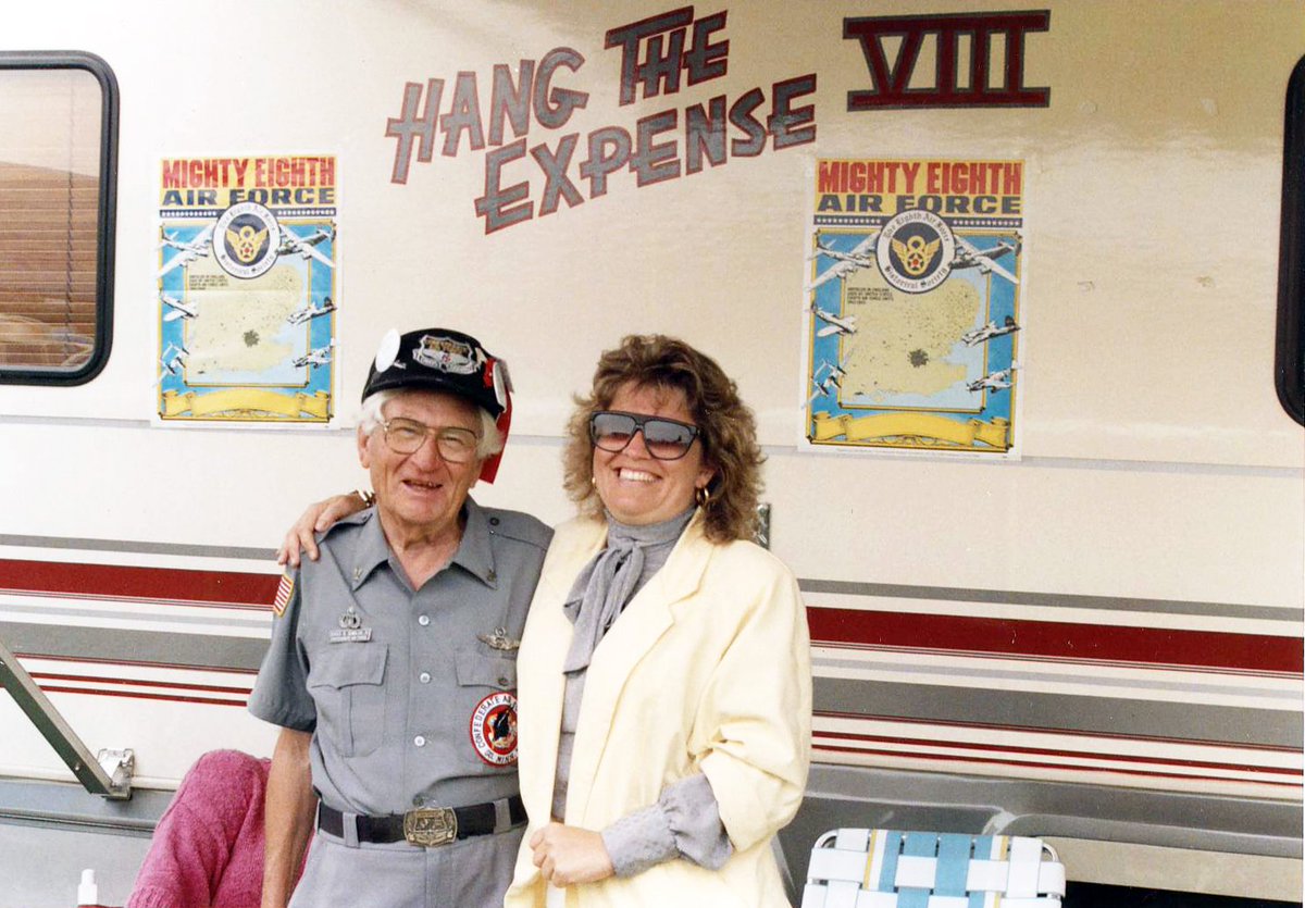 ScanlanInc's tweet image. 1987 - D.R.S. &amp;amp; Brigid Scanlan at the Commemorative Airforce Show in downtown St. Paul
Thank you Veterans – we are grateful for your service and sacrifice!